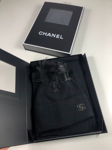 Chanel Hat & Scarf Set 1