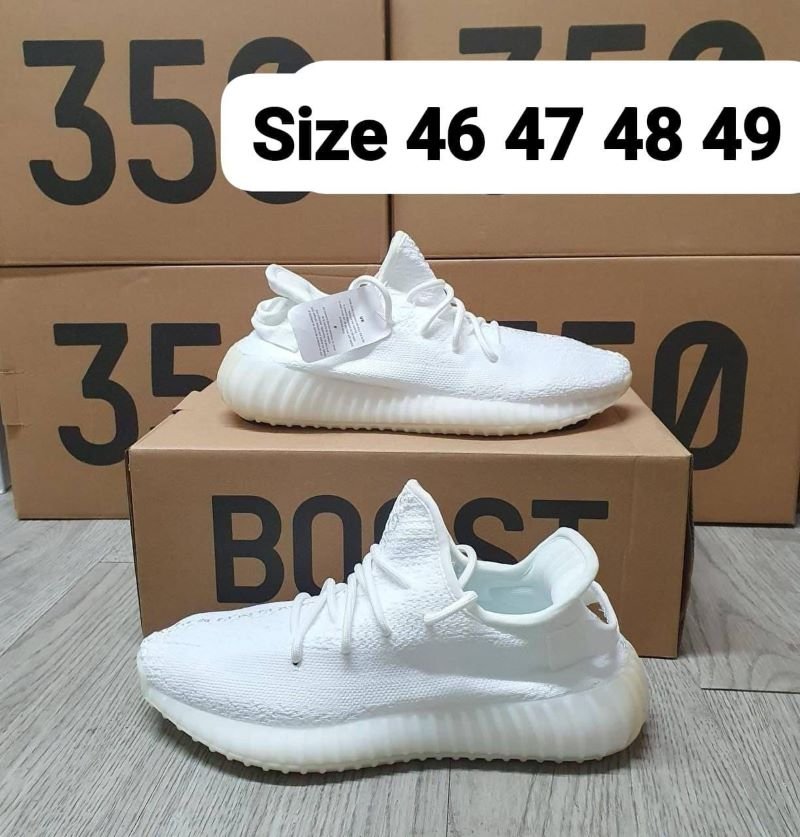 Yeezys Trainers - Image 5