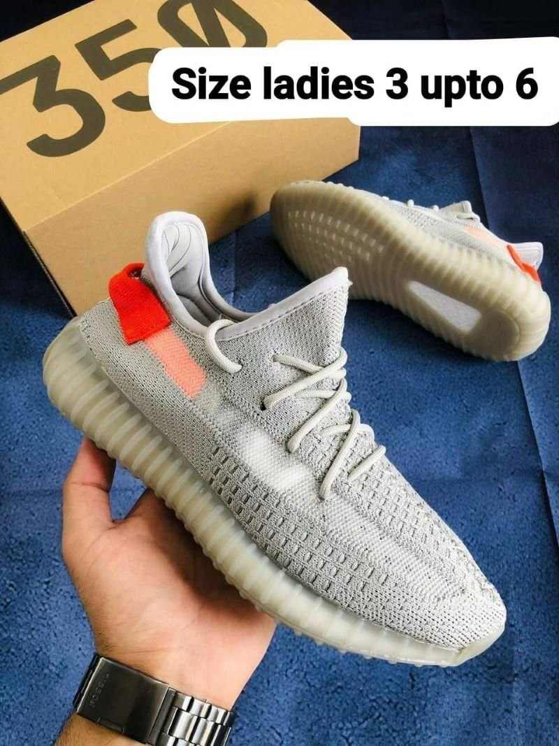 Yeezys Trainers - Image 6