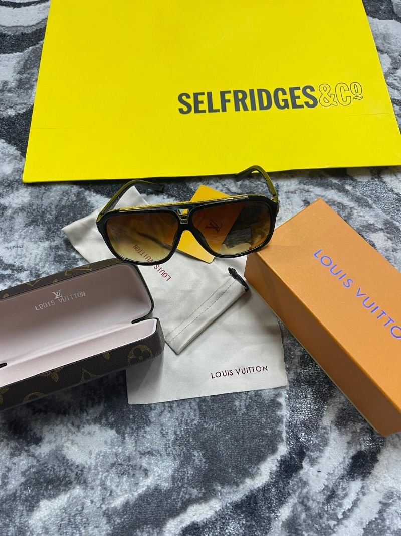 Prada, LV & Ray-Ban Sunglasses - Image 12