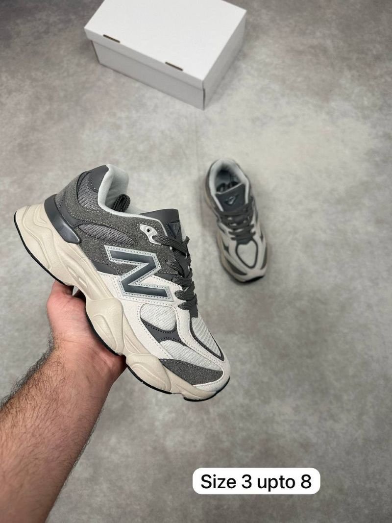 Women’s New Balance Trainers - Image 3