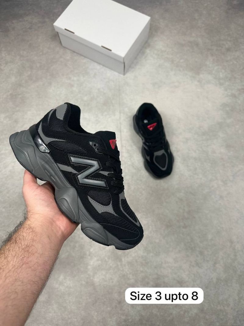 Women’s New Balance Trainers - Image 4