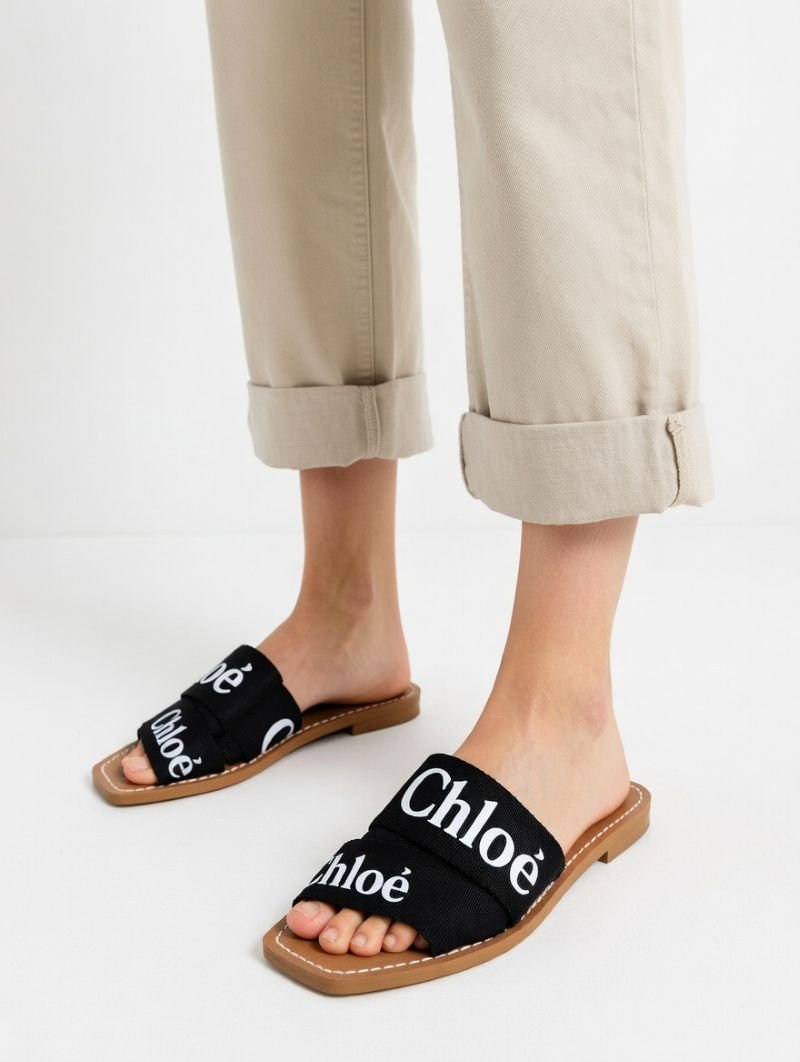 Chloe Sliders