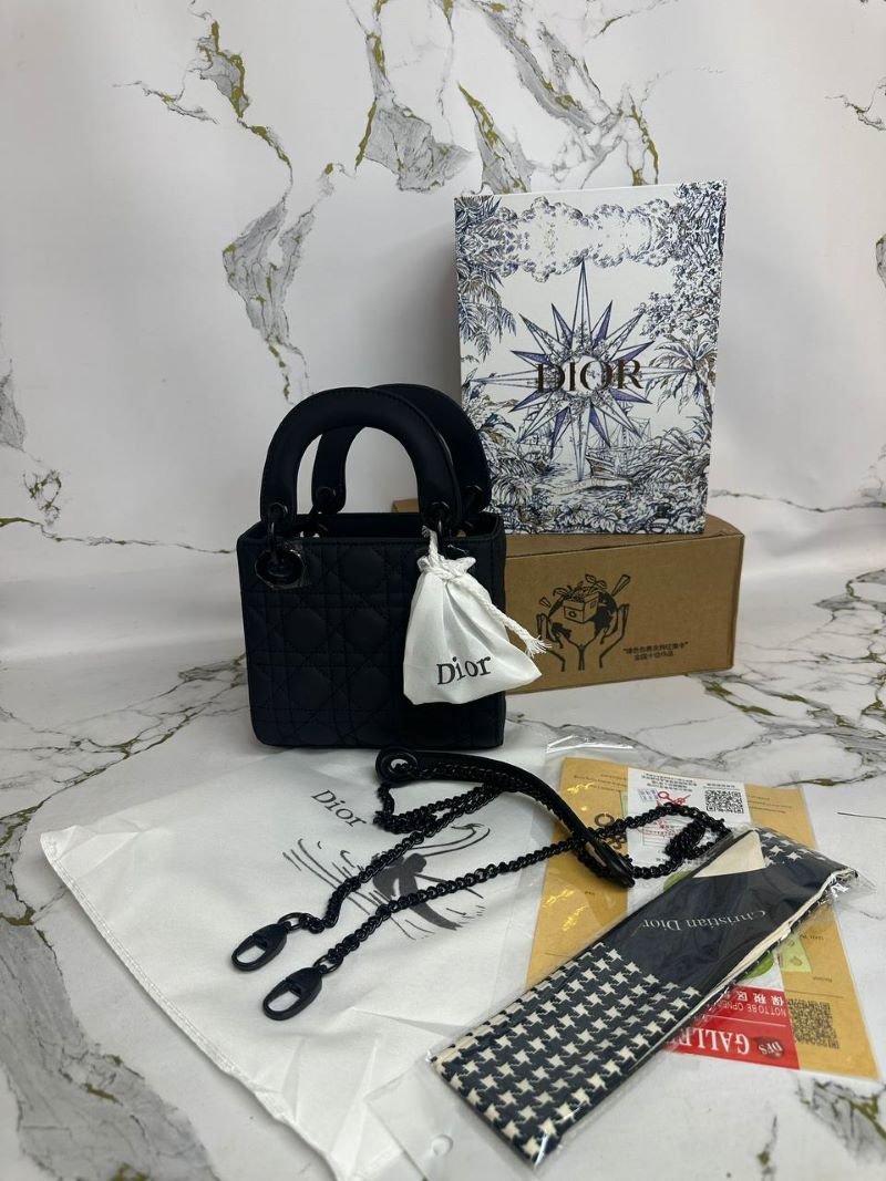 SUPER CLONE DIOR BAG COME WITH BOX