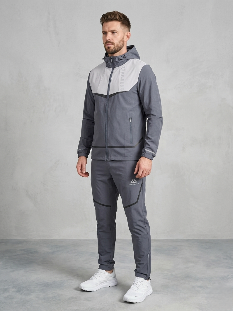 Trailberg Tracksuit