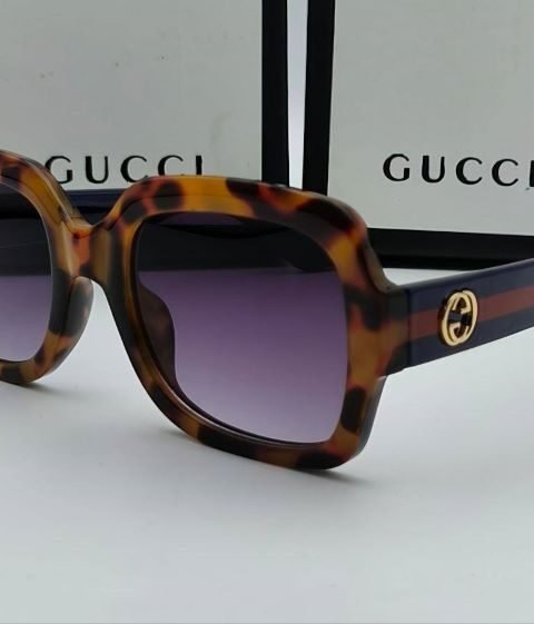 GUCCI SUNGLASSES