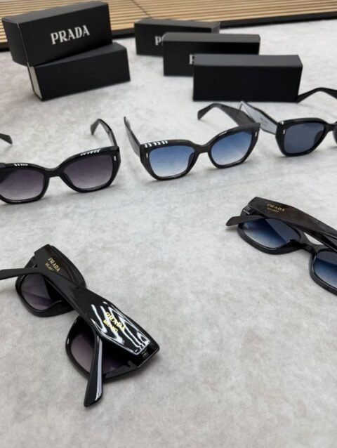AAA QUALITY TIFFANY & CO & Prada SUNGLASSES COME WITH BOX