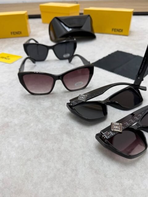 AAA QUALITY LOUIS VUITTON & FENDI SUNGLASSES COME WITH BOX