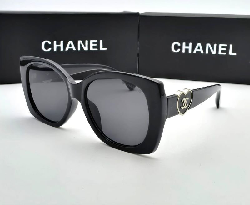 CHANEL SUNGLASSES - Image 11