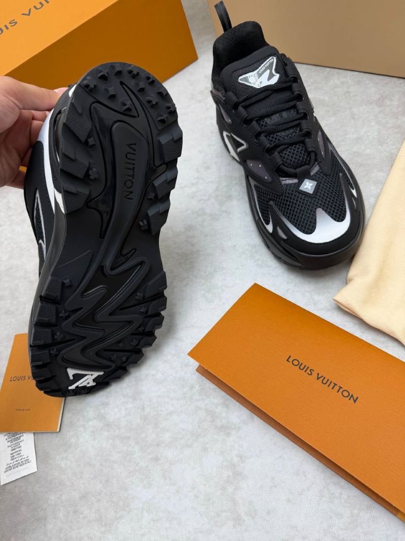SUPER CLONE LOUIS VUITTON RUNNER TACTIC - Image 12