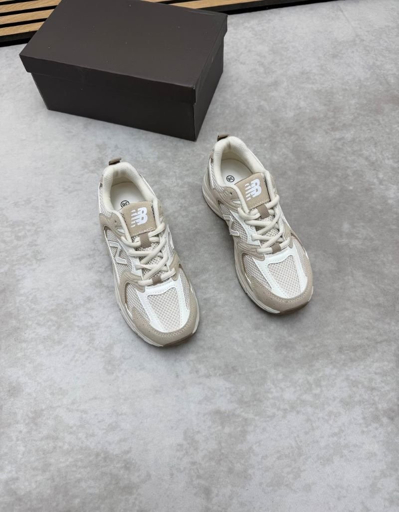 WOMENS NEW BALANCE S30 - Image 14