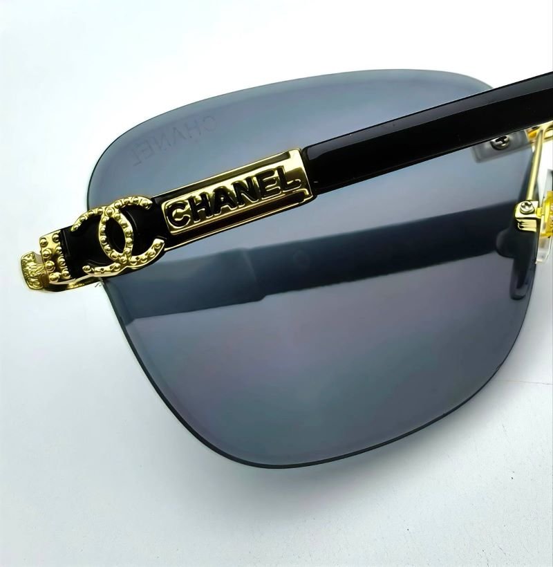 CHANEL SUNGLASSES - Image 16