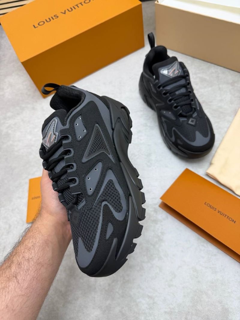 SUPER CLONE LOUIS VUITTON RUNNER TACTIC - Image 16