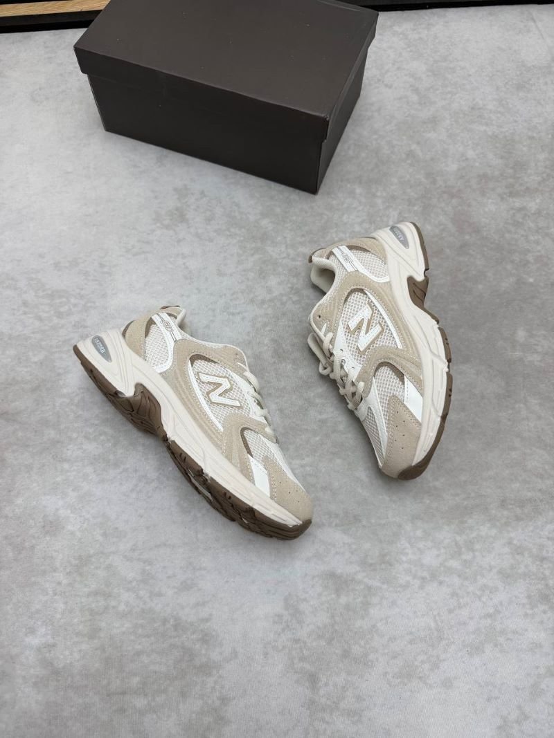 WOMENS NEW BALANCE S30 - Image 17