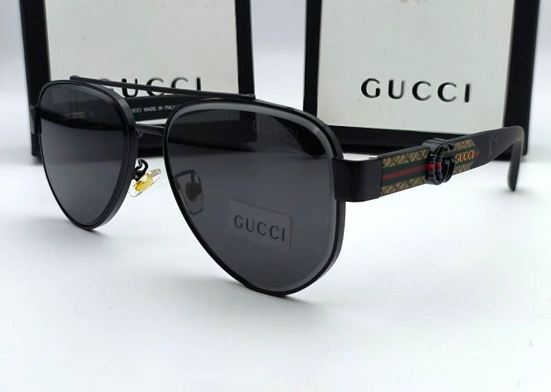 GUCCI SUNGLASSES - Image 3