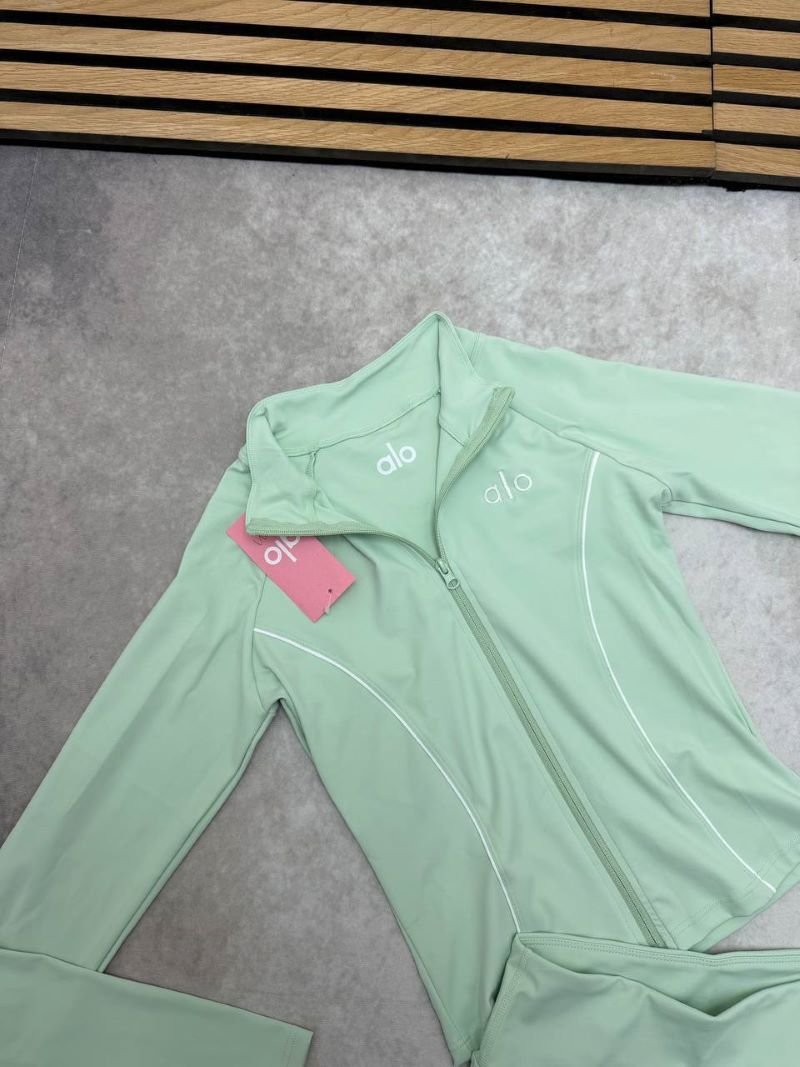 AAA QUALITY WOMENS ALO TRACKSUITS - Image 3