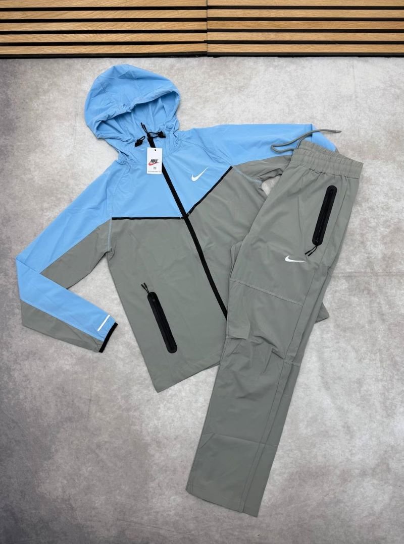 AAA QUALITY MENS NIKE TRACKSUITS - Image 3