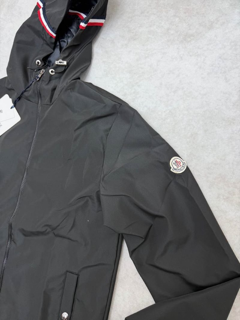 AAA QUALITY MENS MONCLER WINDBREAKER - Image 3