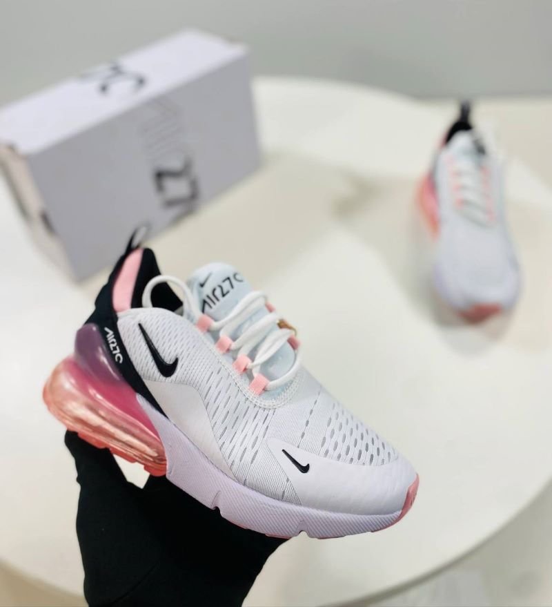 Nike Air Max 270s - Image 4