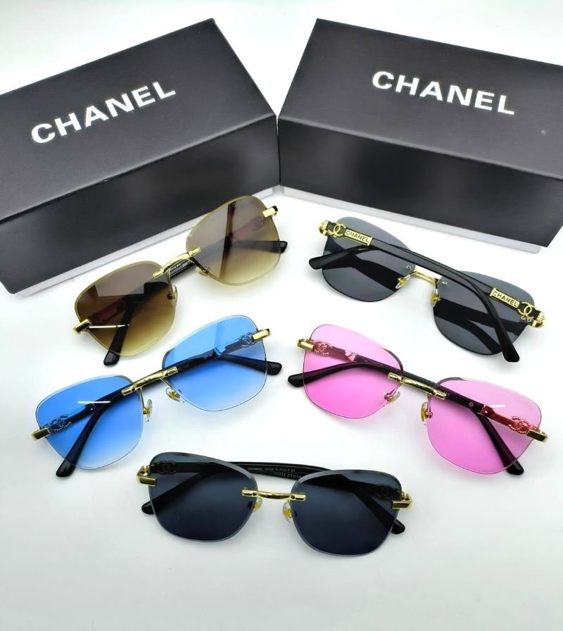 CHANEL SUNGLASSES - Image 4