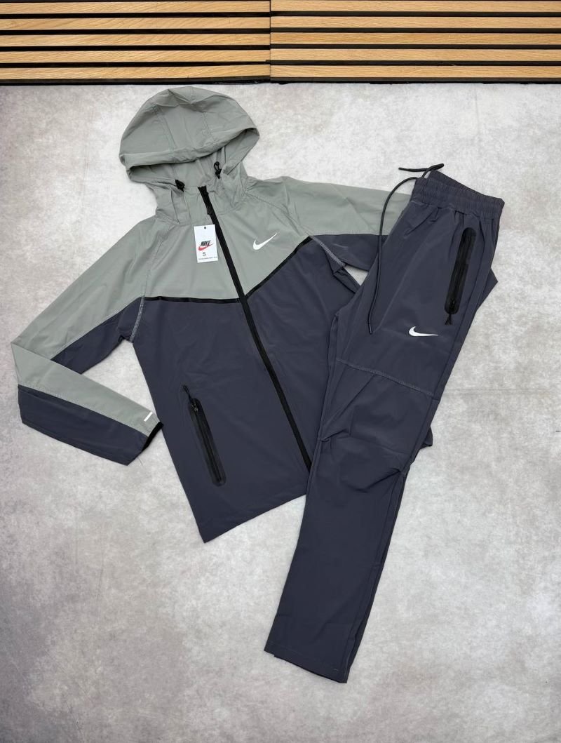 AAA QUALITY MENS NIKE TRACKSUITS - Image 5