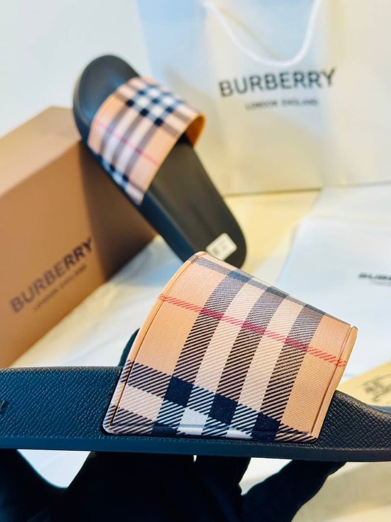 BURBERRY SLIDERS - Image 5