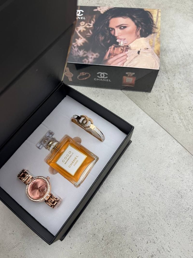 AAA WOMENS CHANEL WATCH SET COME WITH BOX