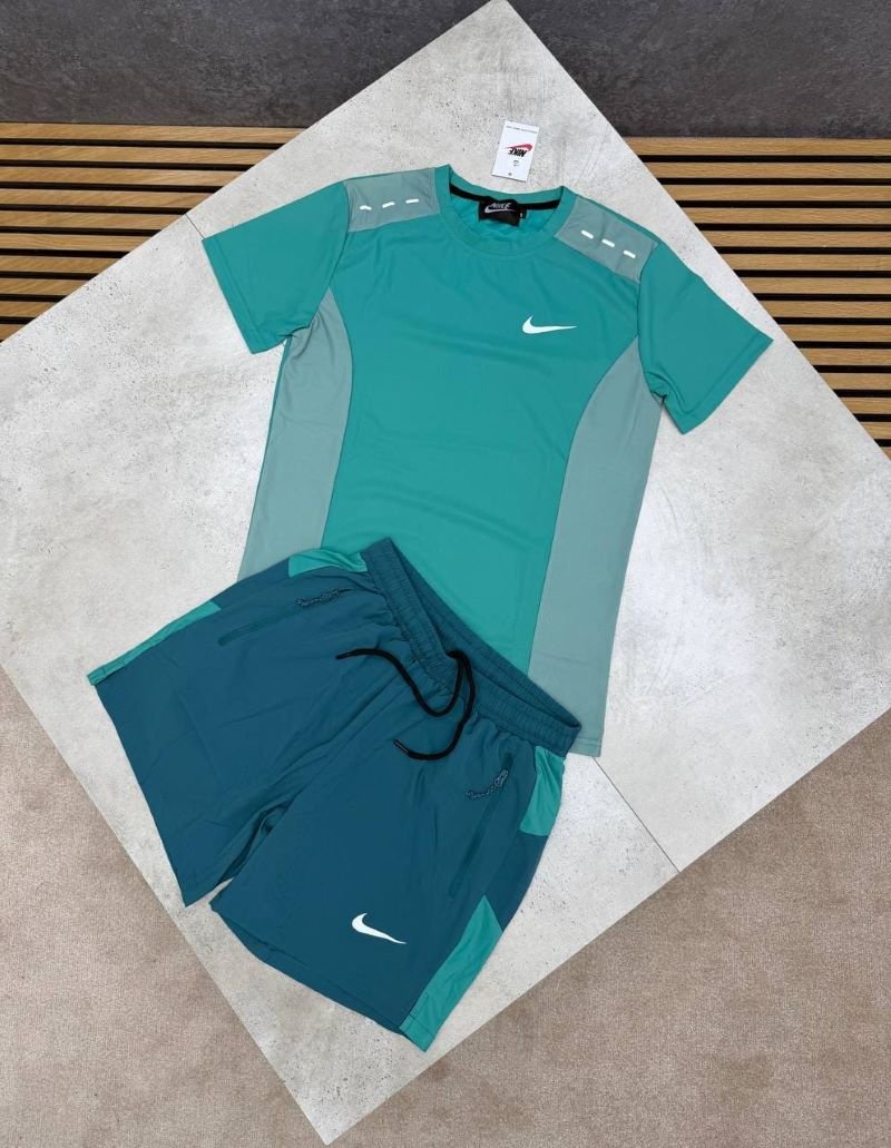 MENS NIKE SHORT SETS - Image 3