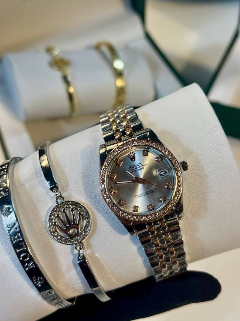 ROLEX WATCHES FOR LADIES WITH BANGLE AND BRACELET - Image 3