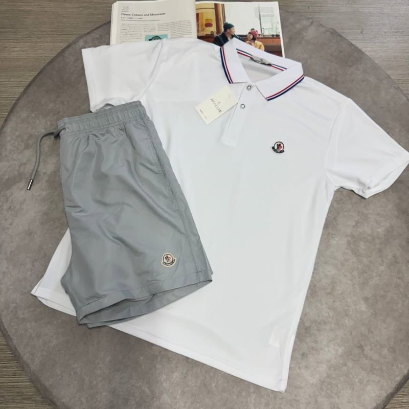 MONCLER SHORTS & T-SHIRT SET - Image 3