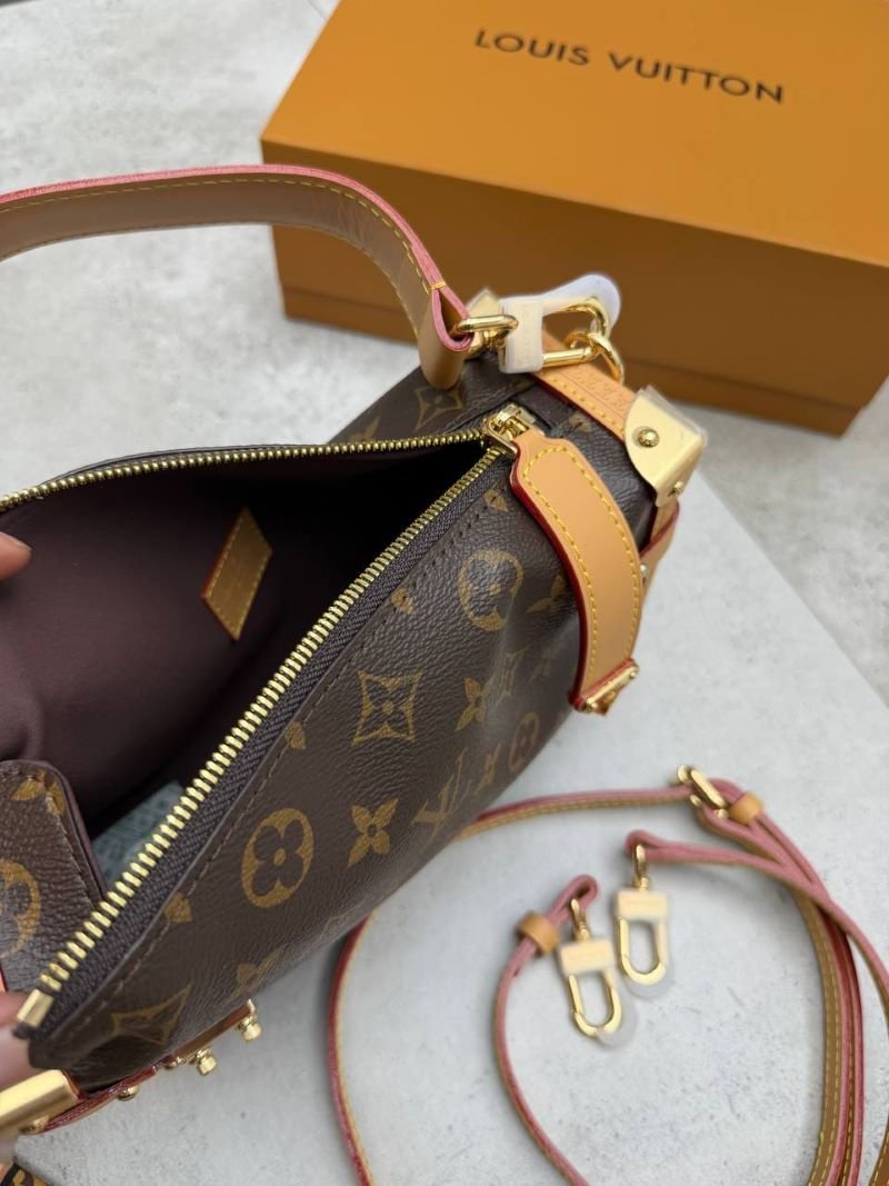 Louis Vuitton Side Trunk - Image 4