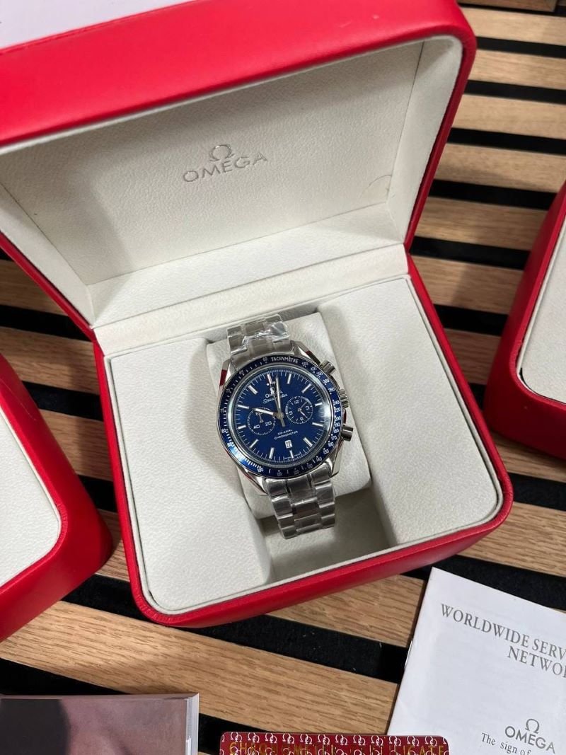 MEN'S OMEGA WATCH COME WITH BOX AND PAPERWORKS - Image 4