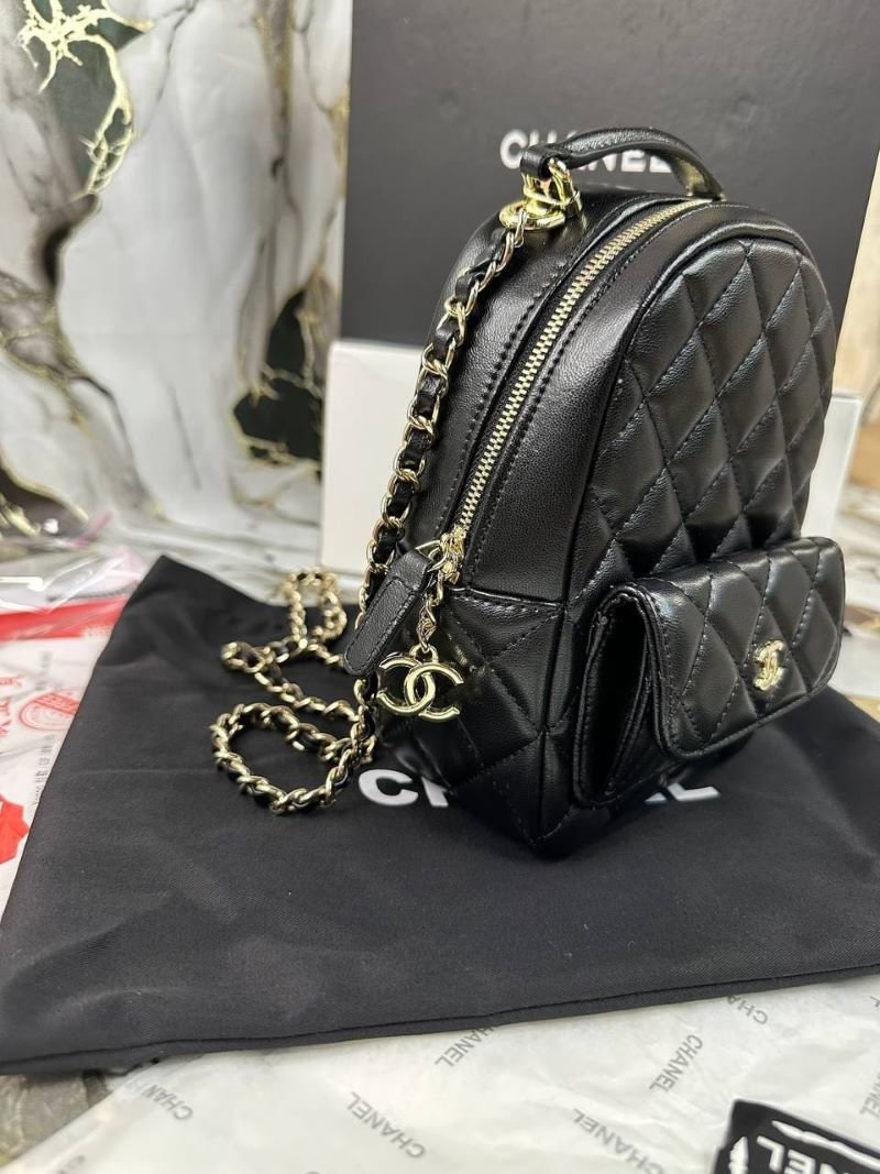 Chanel Leather backpack - Image 4