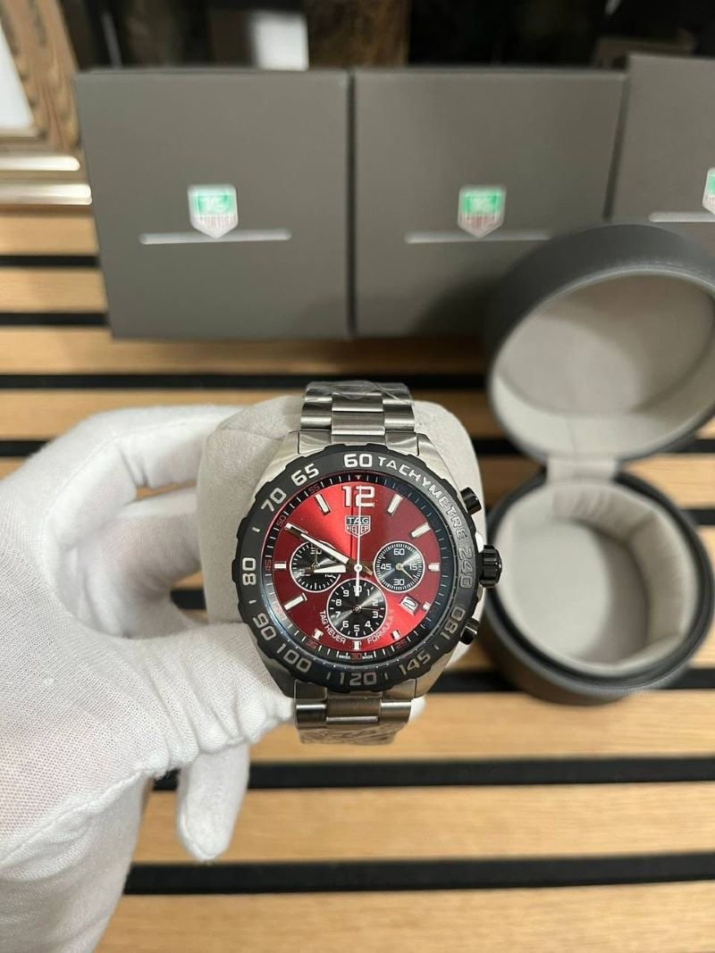MENS TAG HEUR WATCHES COME WITH BOX AND PAPER WORKS - Image 5