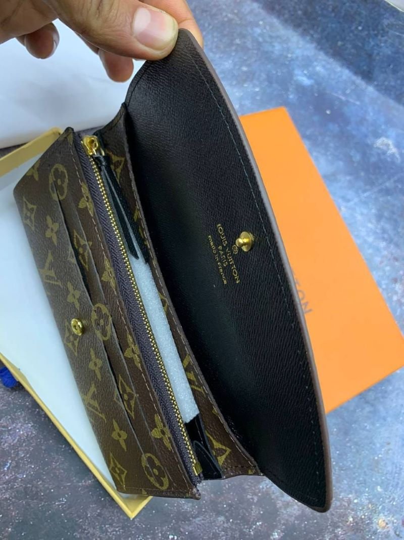 Louis Vuitton Emilie wallet - Image 5