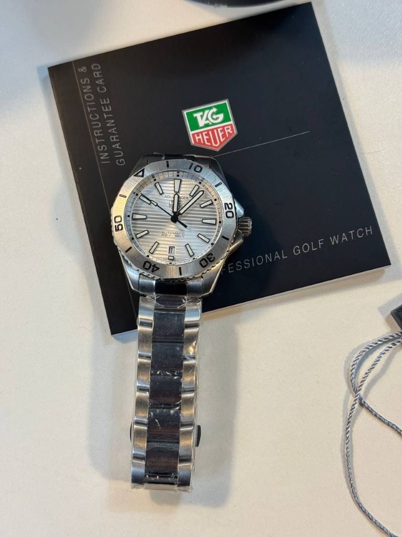 MENS TAG HEUER WATCHES COMES WITH BOX AND PAPERWORK - Image 6