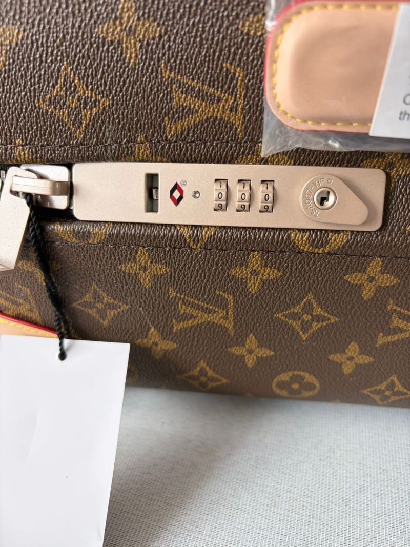 LEATHER CABIN SUITCASE - Image 5