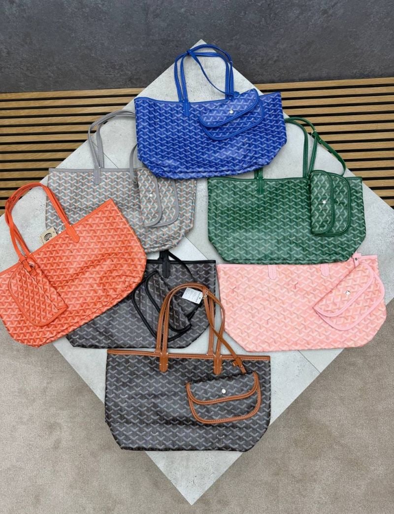 Women's Goyardine Chevron Tote Bag