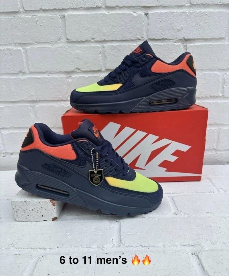 Men's Nike Air Max 90 Sneakers - Image 13