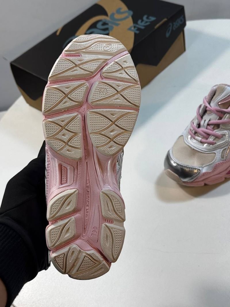 Ladies ASICS x Kith GEL-Kayano - Image 17