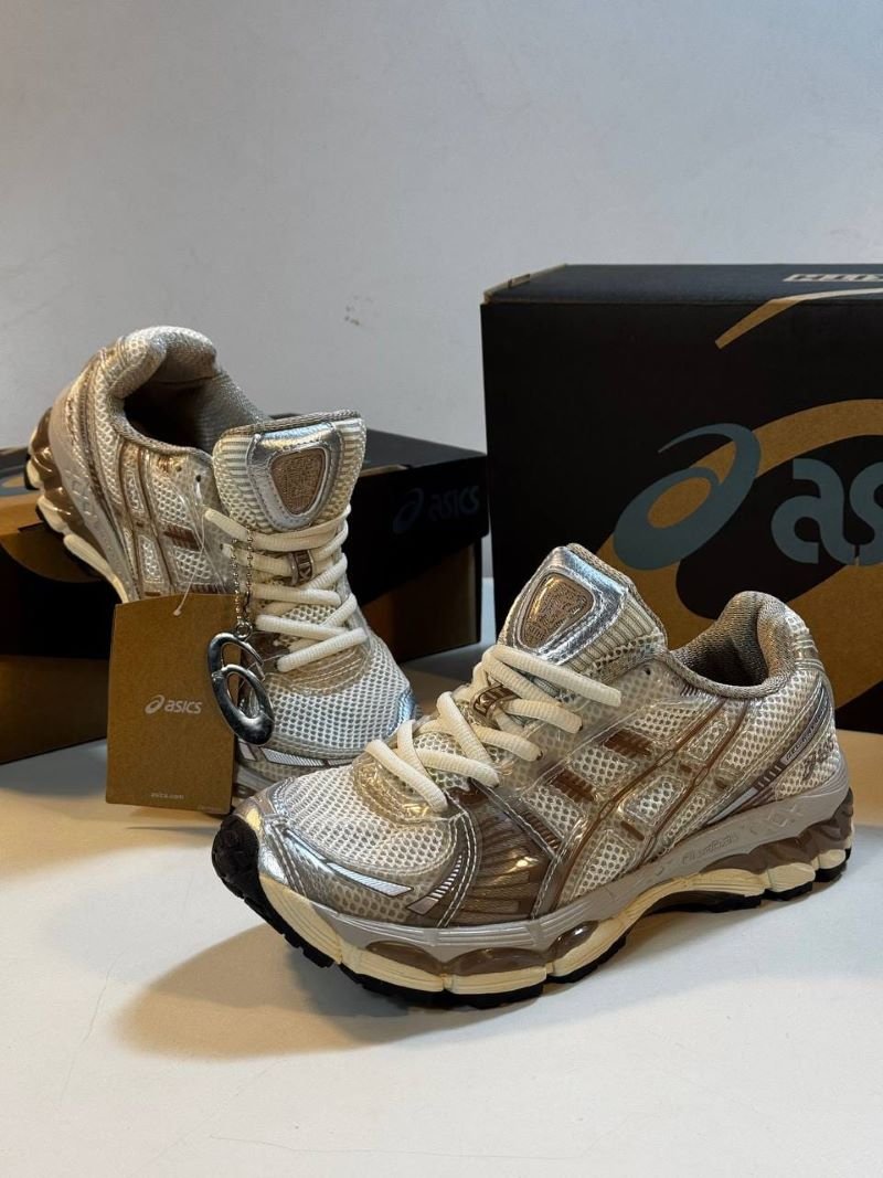 Ladies ASICS x Kith GEL-Kayano - Image 3