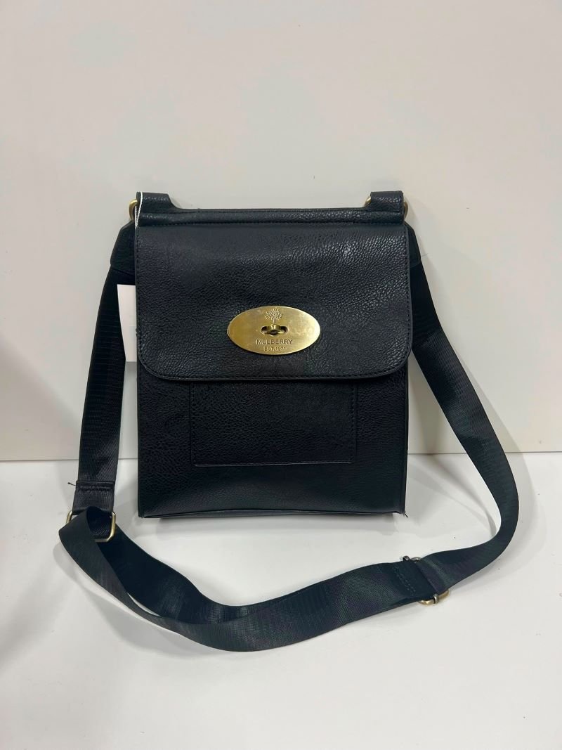 Mulberry Postman's Lock Messenger Bag / Dior Straw & Leather Mini Top-Handle Flap Bag /Prada Woven Straw & Leather Top-Handle Box Bag - Image 3