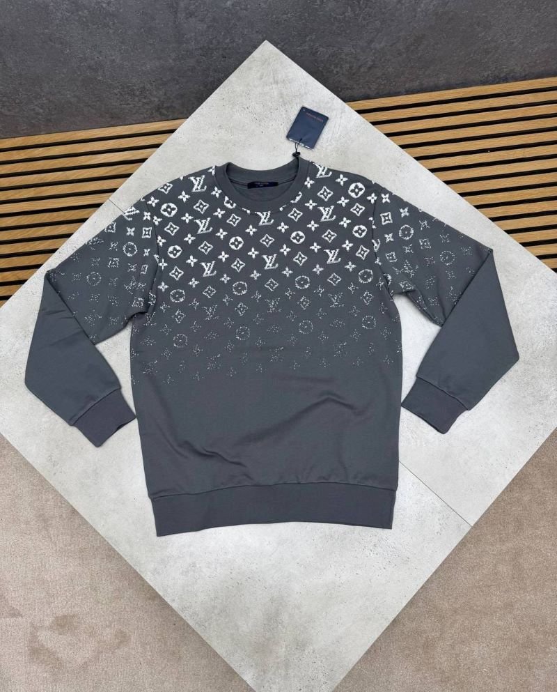 Louis Vuitton Gradient Monogram Crewneck Sweatshirt - Image 3