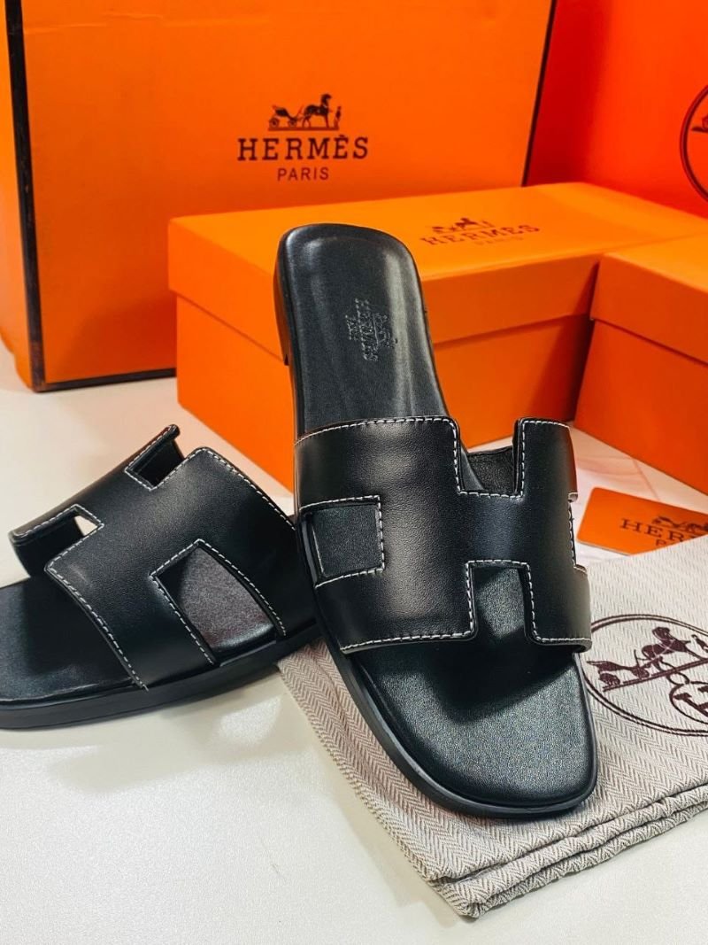 Hermès Chypre Leather Sandals - Image 3