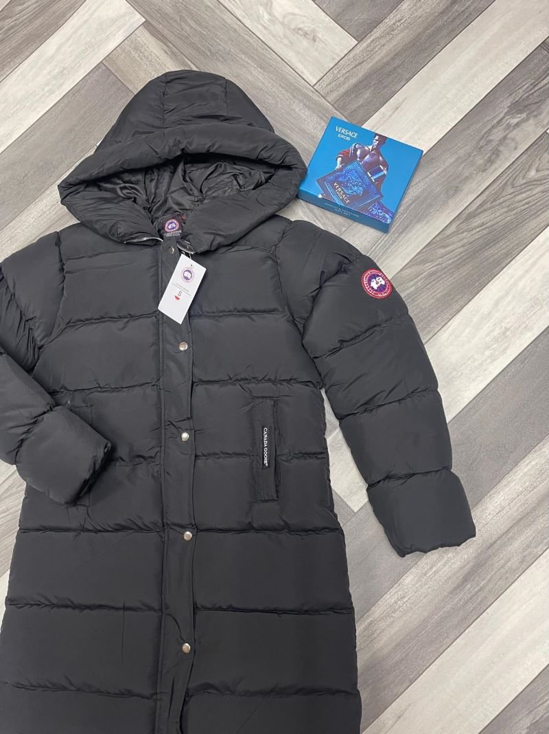 Canada Goose Women's Long Puffer Parka Set with Versace Eros Gift Box - Image 4