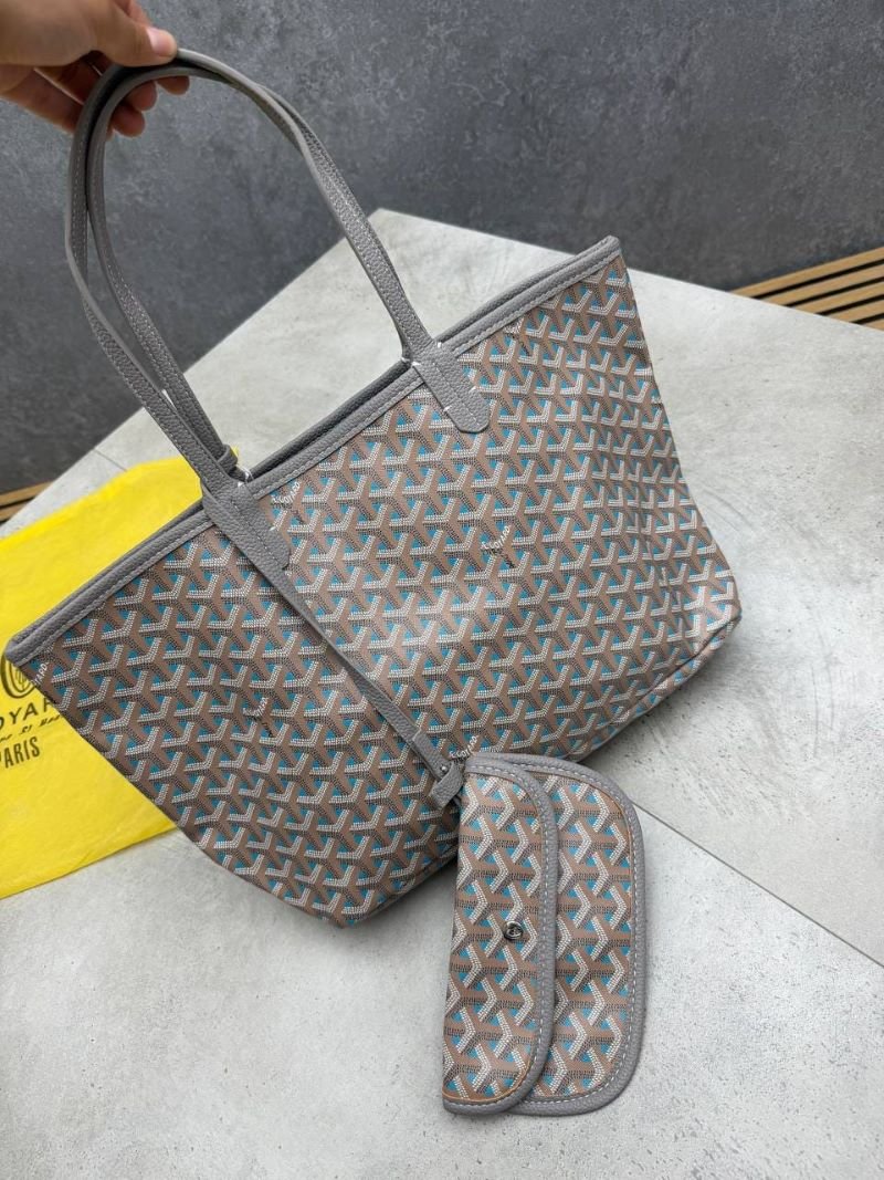 Women's Goyardine Chevron Tote Bag - Image 3