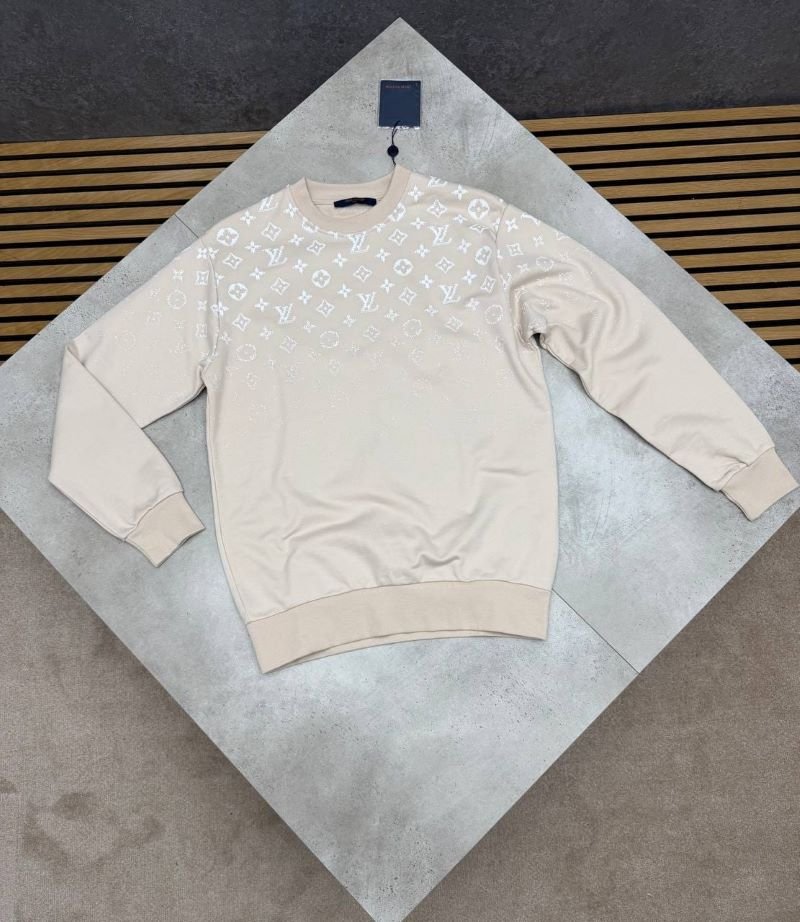 Louis Vuitton Gradient Monogram Crewneck Sweatshirt - Image 4