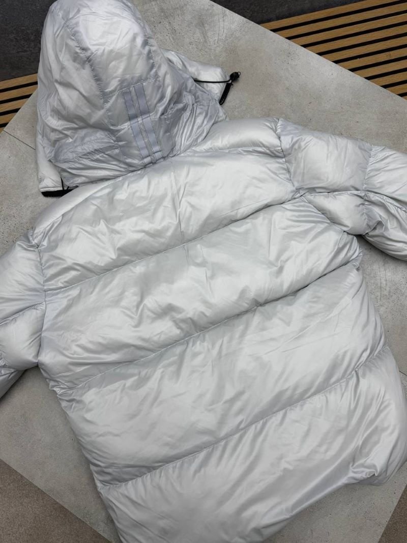 Canada Goose Hooded Puffer Jacket - Image 4