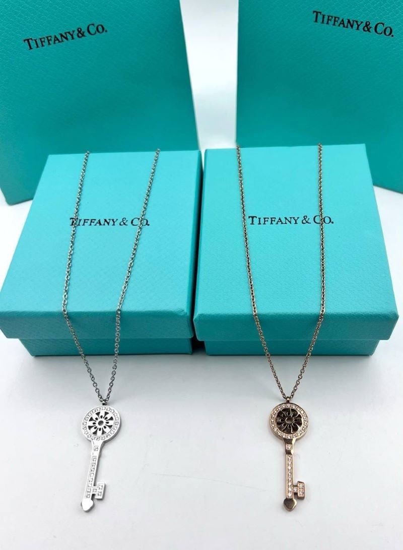 Tiffany & Chanel Necklace & Stud Earring Sets - Image 4