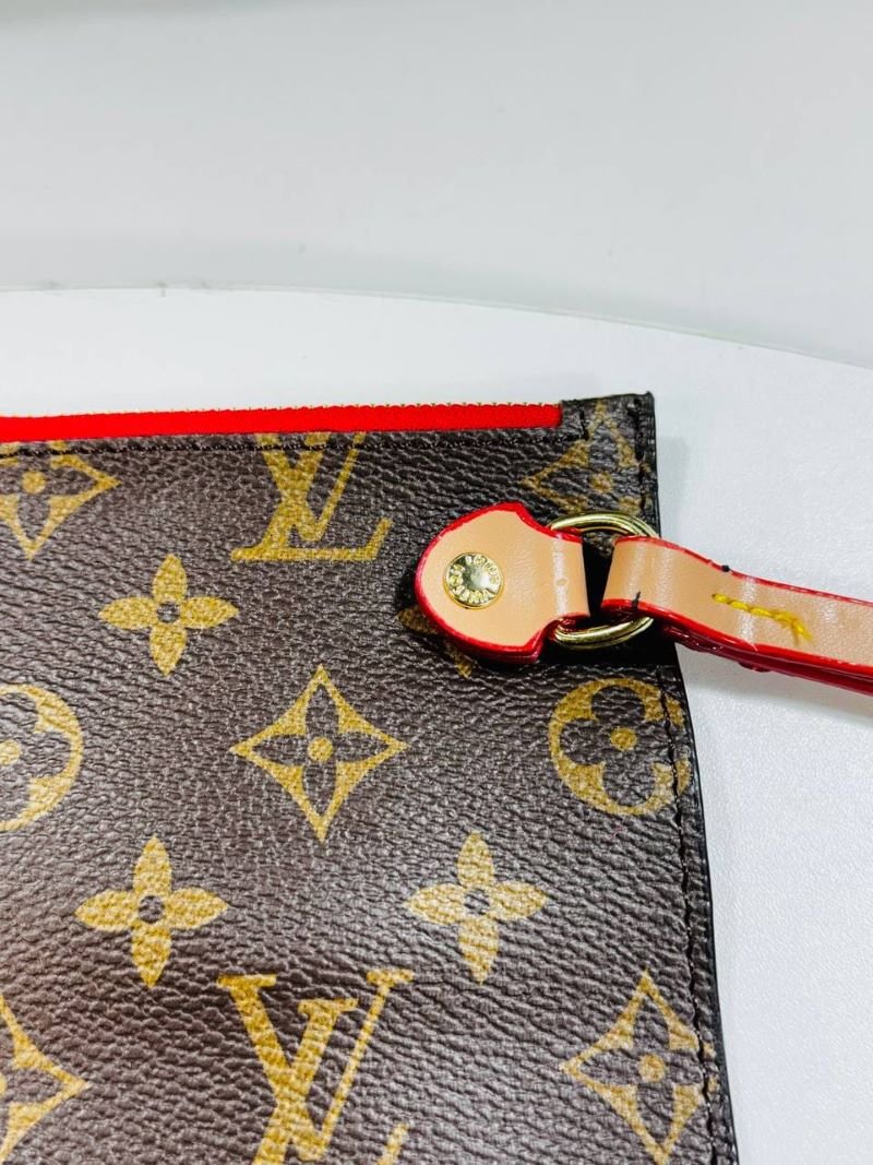 Louis Vuitton Neverfull Monogram Tote Bag - Image 7